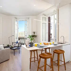 Thyssen Cisneros By Rent Me Appartamento